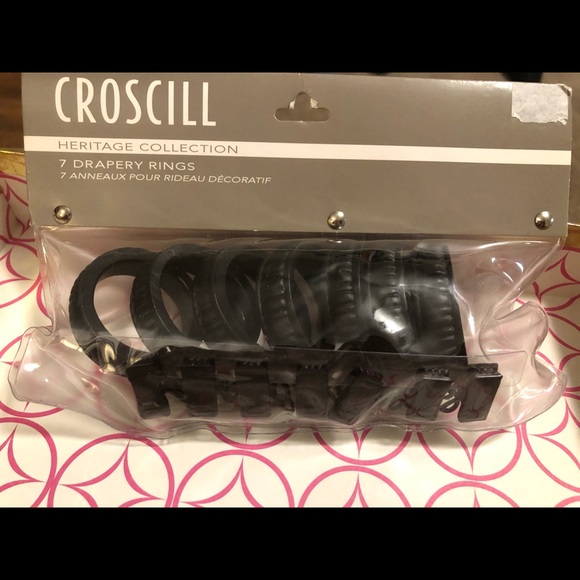 7 - Drapery Rings. Used. - Picture 5 of 6